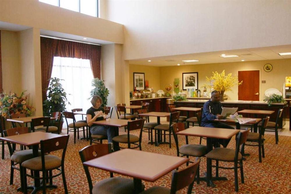 Hampton Inn Selma Restaurant bilde